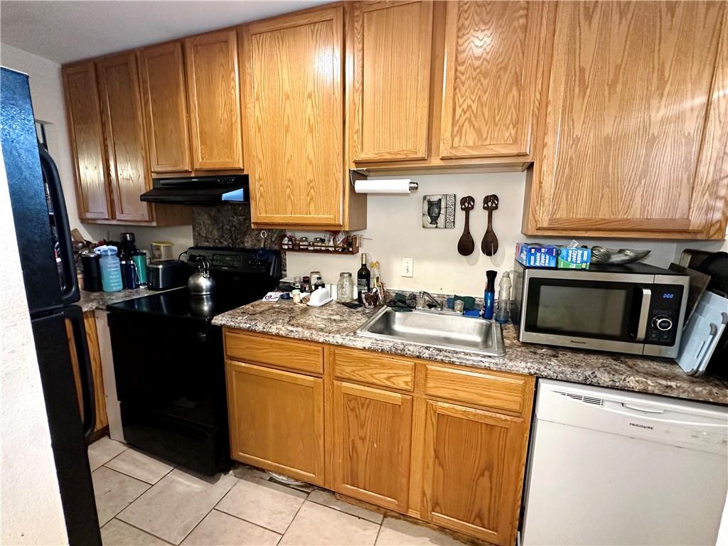 3838 PONTCHARTRAIN Drive A-204