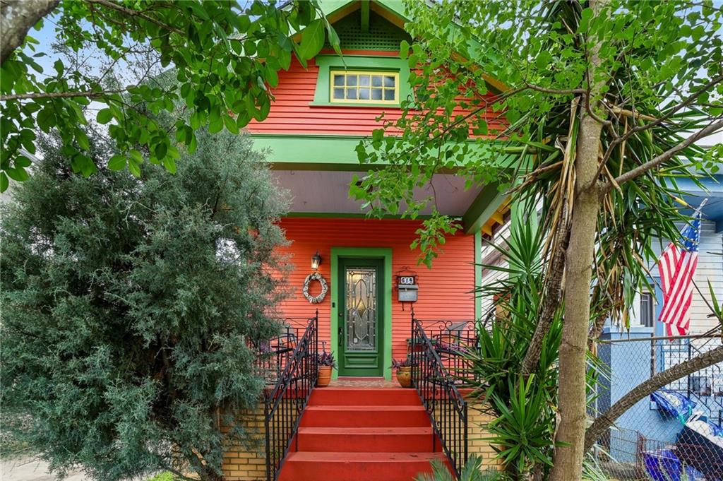 614 NINTH Street