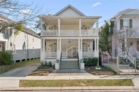 1025 LEONTINE Street A New Orleans LA 70115