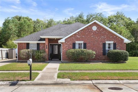 3817 JACOB Drive Chalmette LA 70043