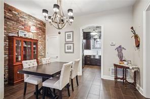 333 GIROD Street 207