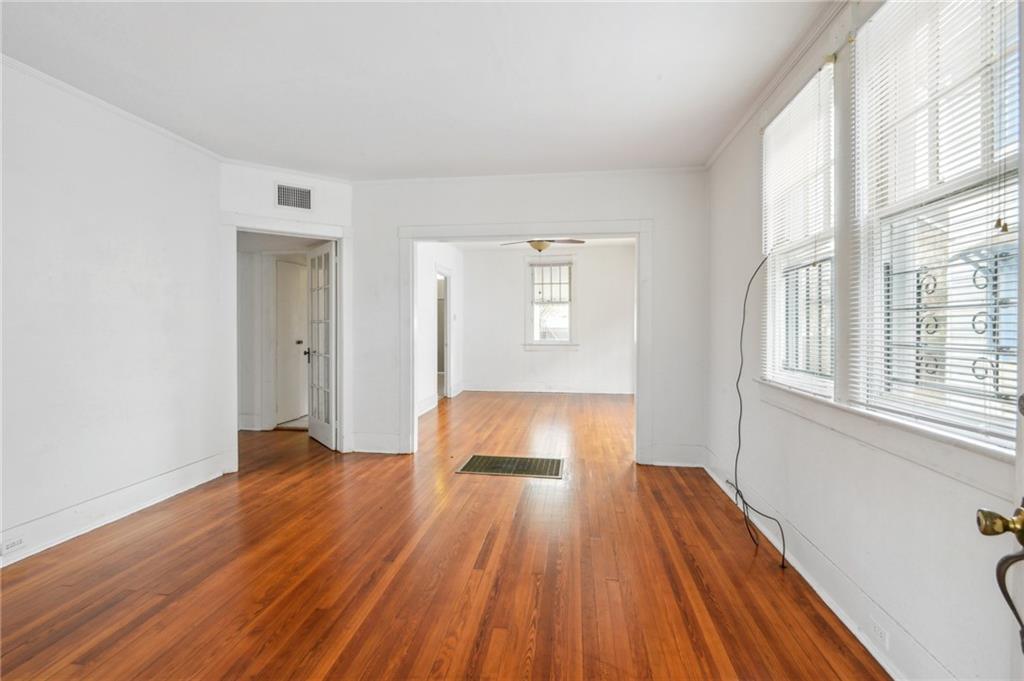 New Orleans, Louisiana 70118, United States, 2 Bedrooms Bedrooms, ,1 BathroomBathrooms,Residential,Active,43180