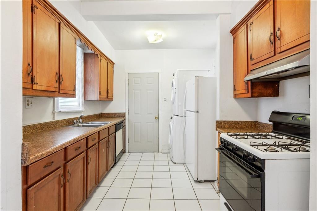 New Orleans, Louisiana 70118, United States, 2 Bedrooms Bedrooms, ,1 BathroomBathrooms,Residential,Active,43180