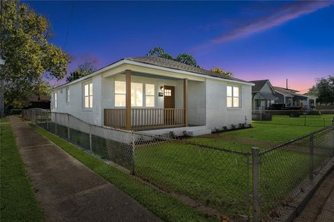 1209 CLAIBORNE Drive Jefferson LA 70121