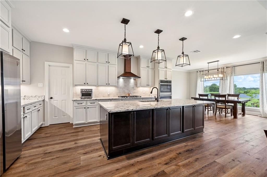 122 HIGHLAND CREST Drive