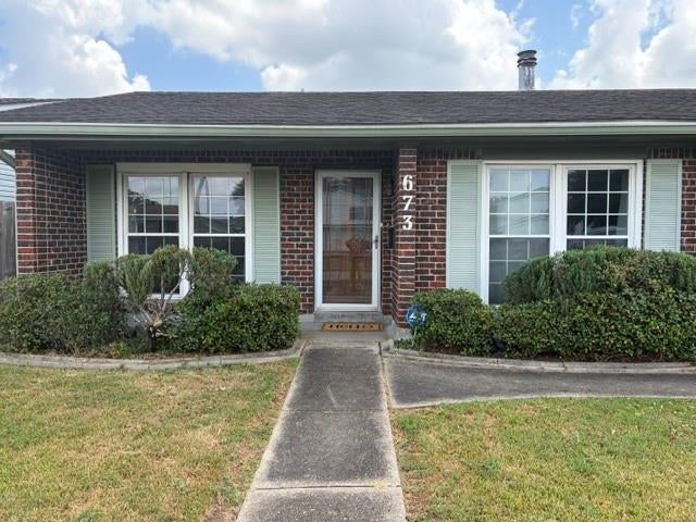673 OAKWOOD Drive