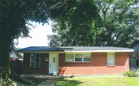 2216 IOWA Avenue Kenner LA 70062