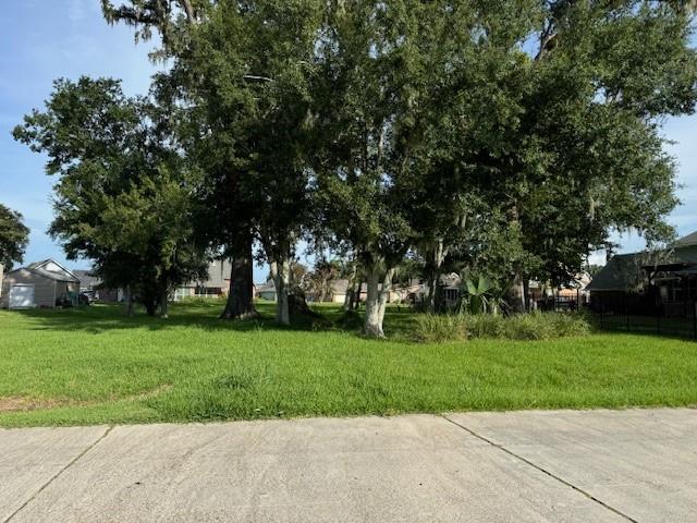 616 WILLOWDALE Boulevard
