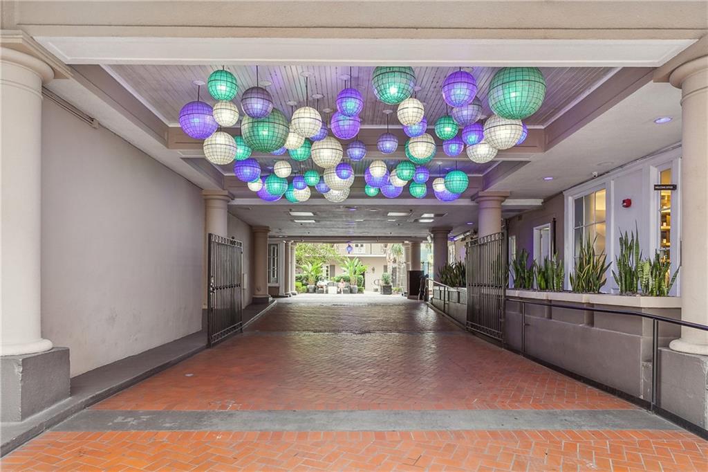 New Orleans, Louisiana 70130, United States, 3 Bedrooms Bedrooms, ,2 BathroomsBathrooms,Residential,Pending,56244