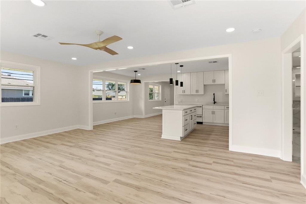 40 HOLLY Drive