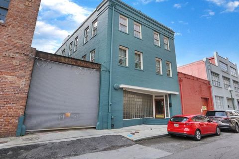 422 NOTRE DAME Street 3 New Orleans LA 70130