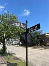 Photo 1 of 7 — 132 ROBERT Street, Slidell, LA 70458