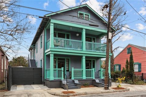 826 FRANCE Street New Orleans LA 70117