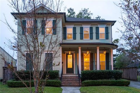 220 LABARRE Drive Metairie LA 70001