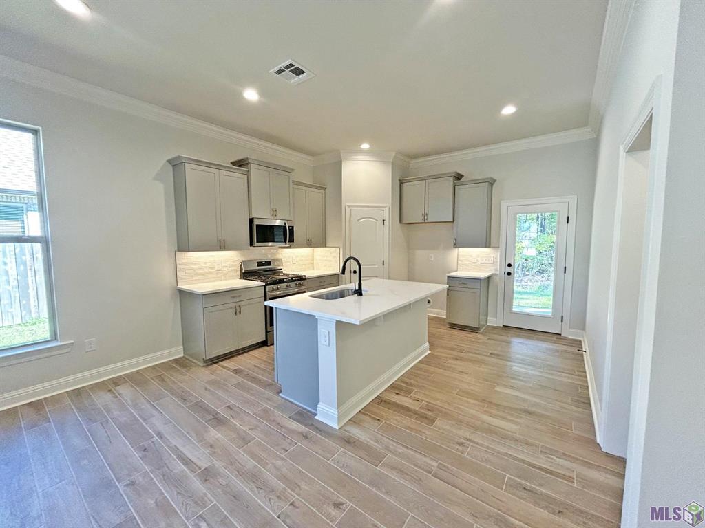 39448 White Sand Lane