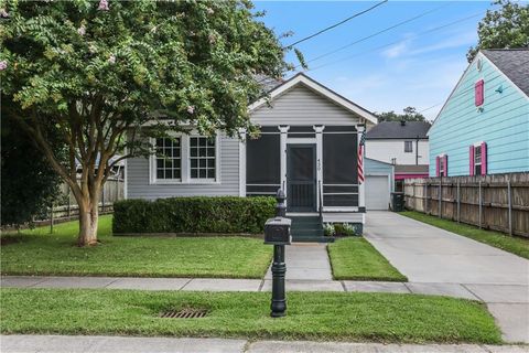 430 LEBEAU Street Arabi LA 70032