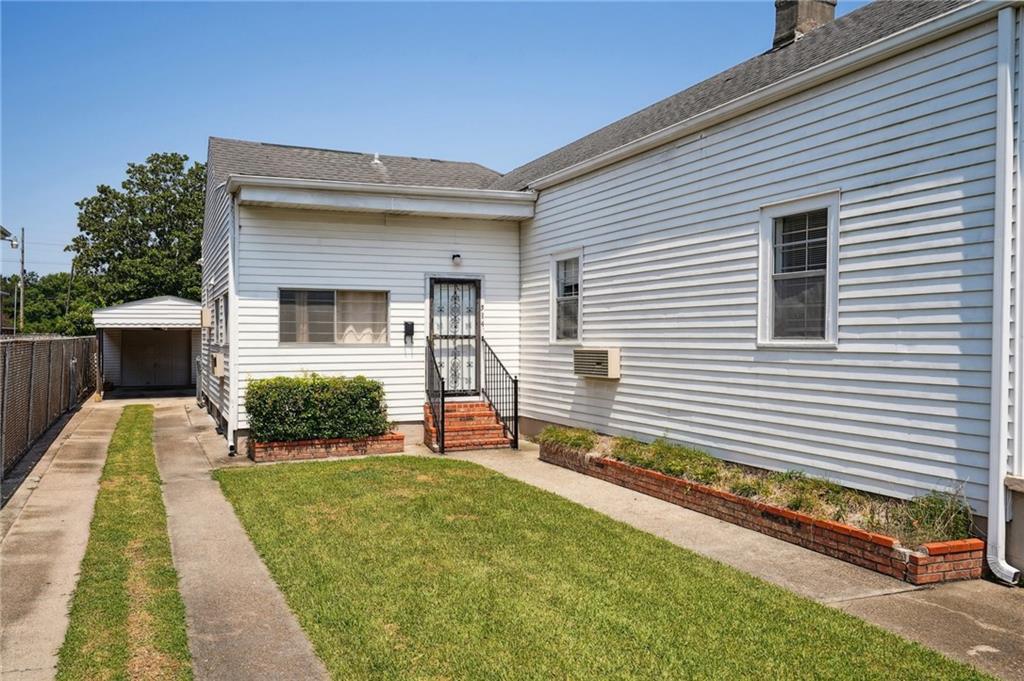 514 16 MONTICELLO Avenue