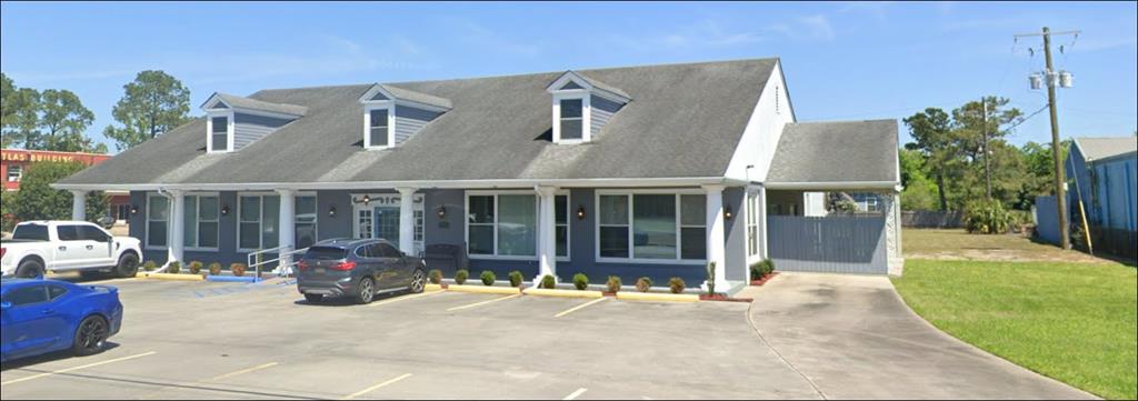 7701 W ST. BERNARD Highway