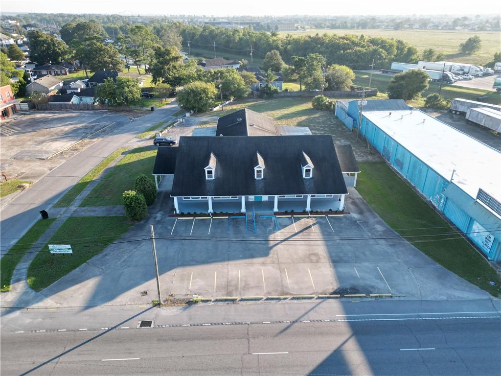 7701 W ST. BERNARD Highway