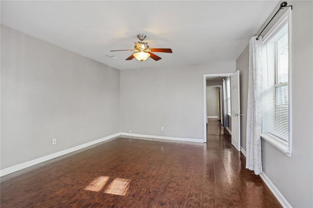 New Orleans, Louisiana 70119, United States, 4 Bedrooms Bedrooms, ,2 BathroomsBathrooms,Residential,Active,65639