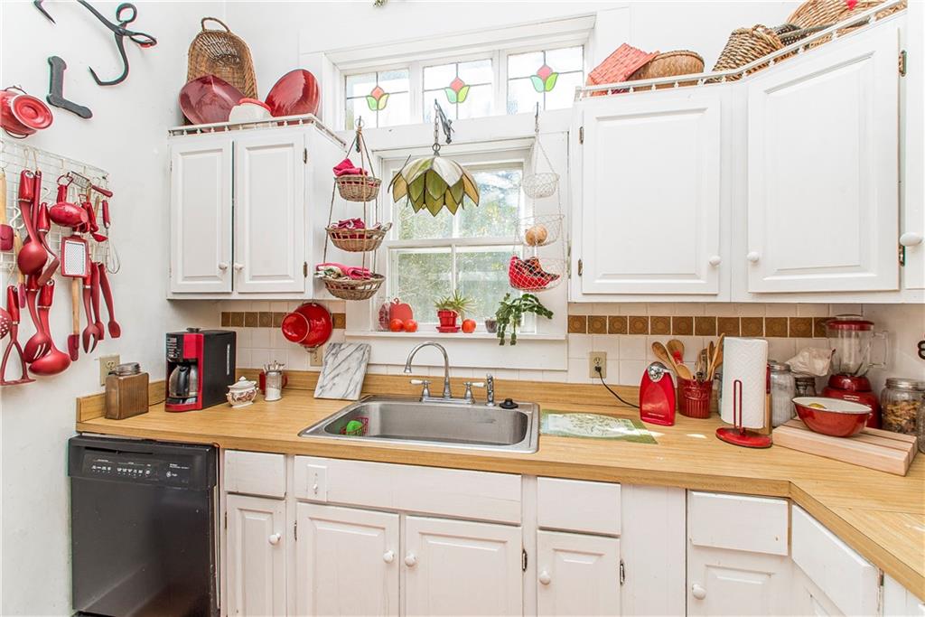 Kentwood, Louisiana 70444, United States, 3 Bedrooms Bedrooms, ,2 BathroomsBathrooms,Residential,Active,19611