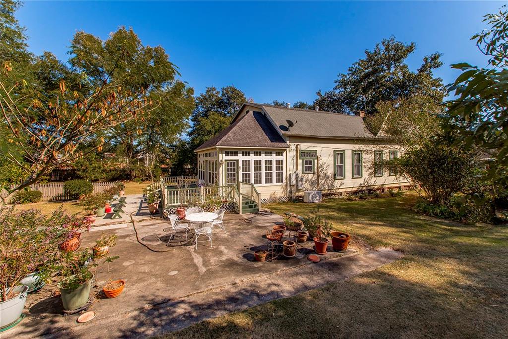 Kentwood, Louisiana 70444, United States, 3 Bedrooms Bedrooms, ,2 BathroomsBathrooms,Residential,Active,19611