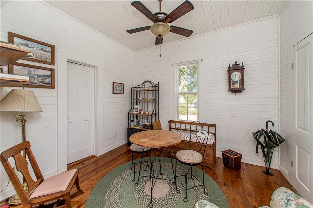 Kentwood, Louisiana 70444, United States, 3 Bedrooms Bedrooms, ,2 BathroomsBathrooms,Residential,Active,19611