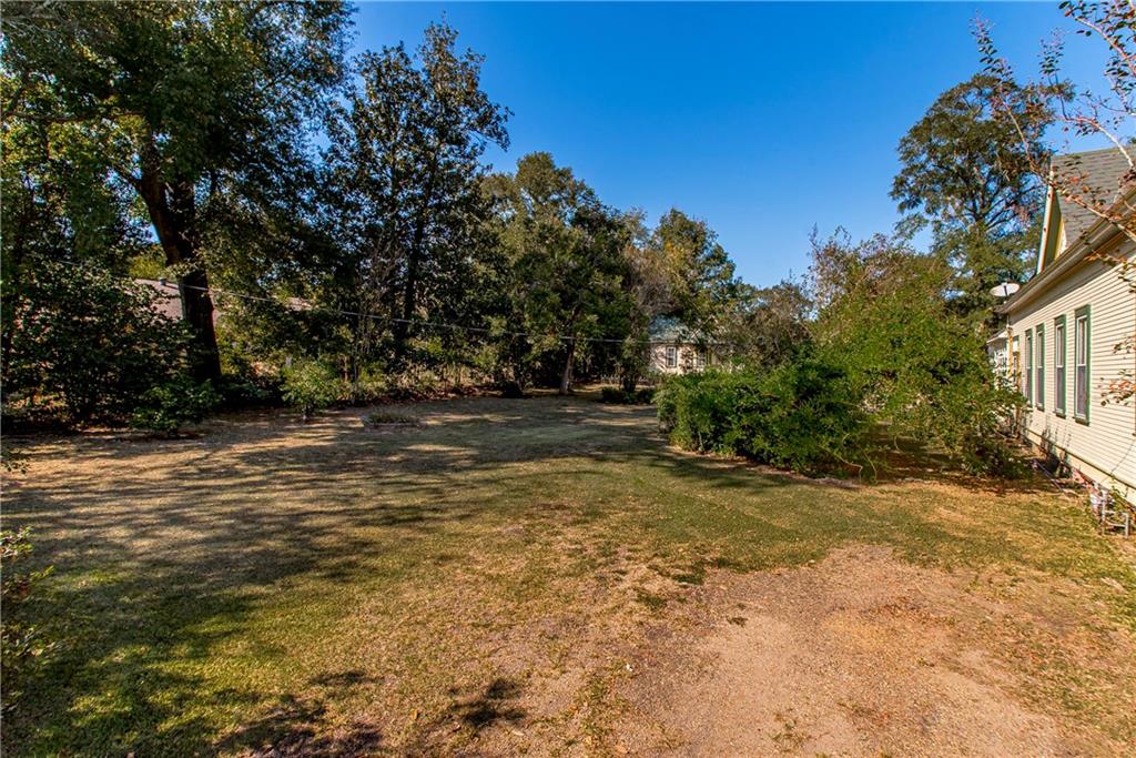 Kentwood, Louisiana 70444, United States, 3 Bedrooms Bedrooms, ,2 BathroomsBathrooms,Residential,Active,19611