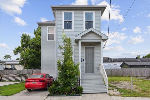 7116 FIG Street New Orleans LA 70125