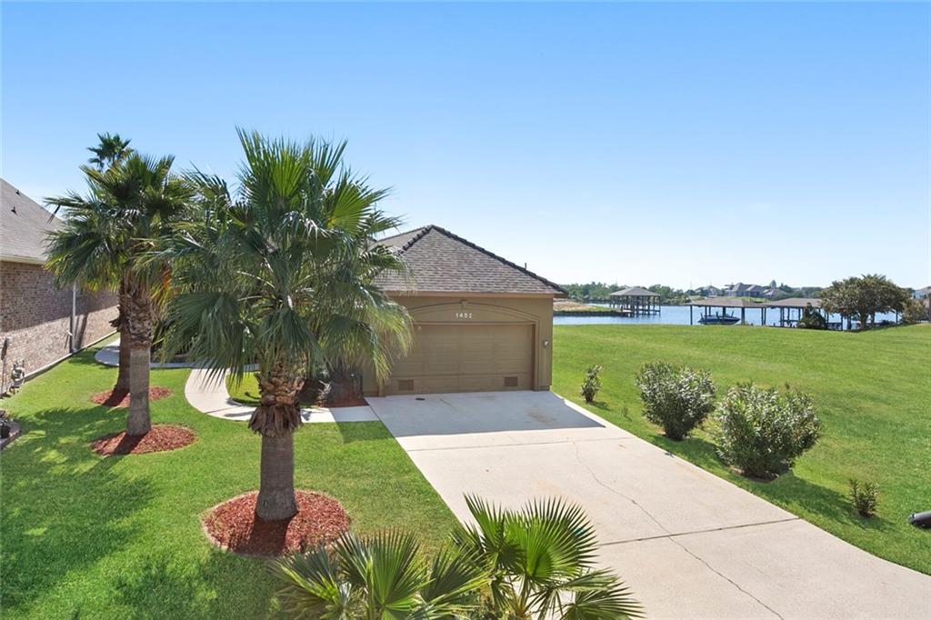 1452 ROYAL PALM Drive