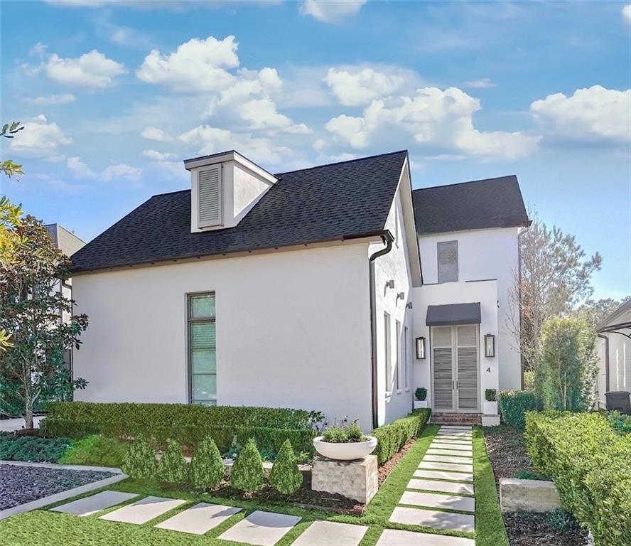4 WAX MYRTLE Lane