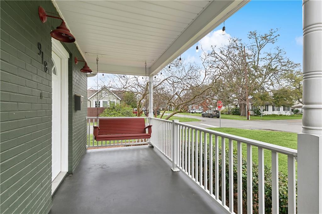 918 RIDGELAKE Drive
