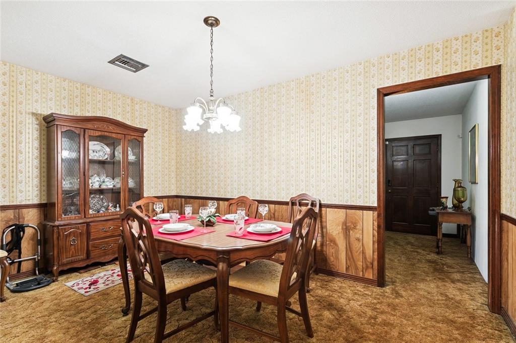 318 SAINT ROSE Avenue