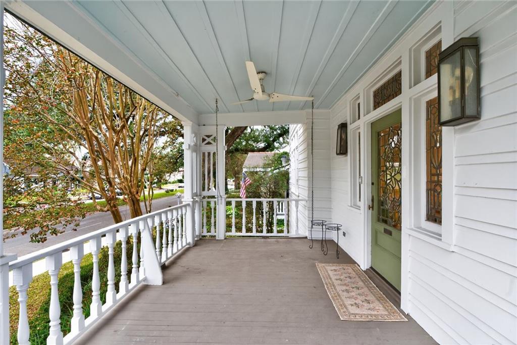 59 FONTAINEBLEAU Drive