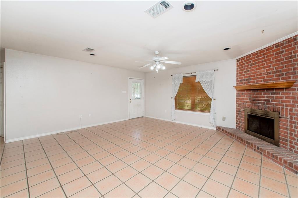 Tickfaw, Louisiana 70466, United States, 2 Bedrooms Bedrooms, ,1 BathroomBathrooms,Residential,Pending,115546