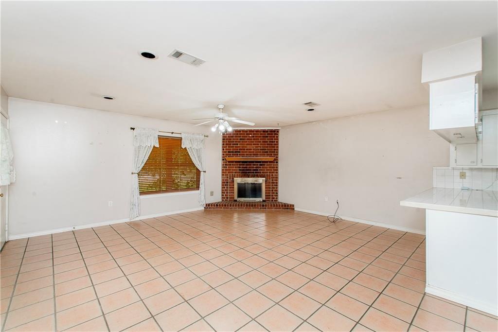 Tickfaw, Louisiana 70466, United States, 2 Bedrooms Bedrooms, ,1 BathroomBathrooms,Residential,Pending,115546