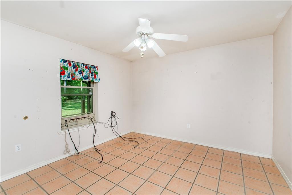 Tickfaw, Louisiana 70466, United States, 2 Bedrooms Bedrooms, ,1 BathroomBathrooms,Residential,Pending,115546