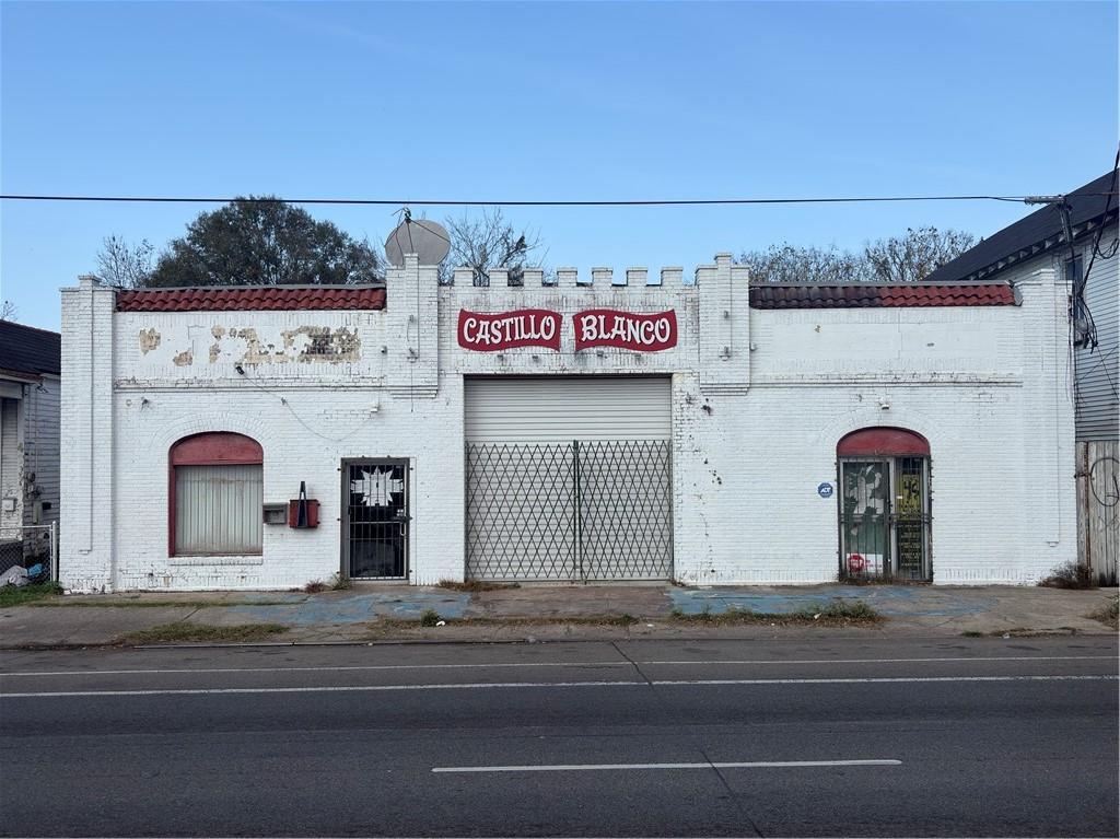 4321 SAINT CLAUDE Avenue