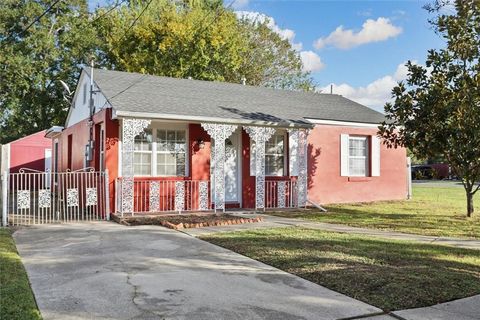 5511 SAINT ROCH Avenue New Orleans LA 70122