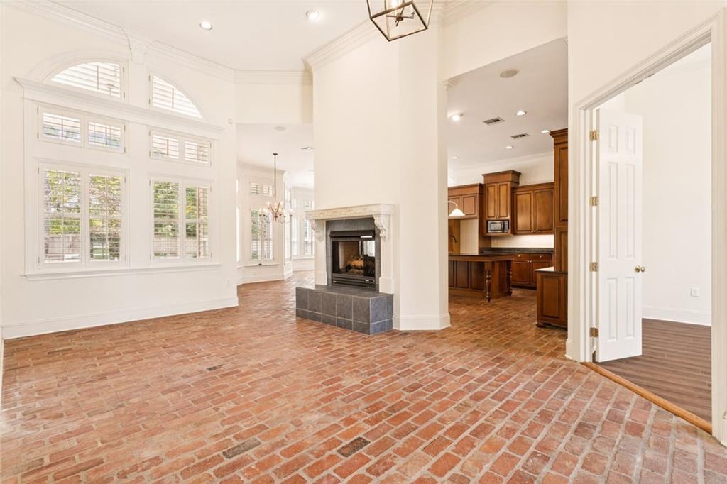 5 FALCON Drive