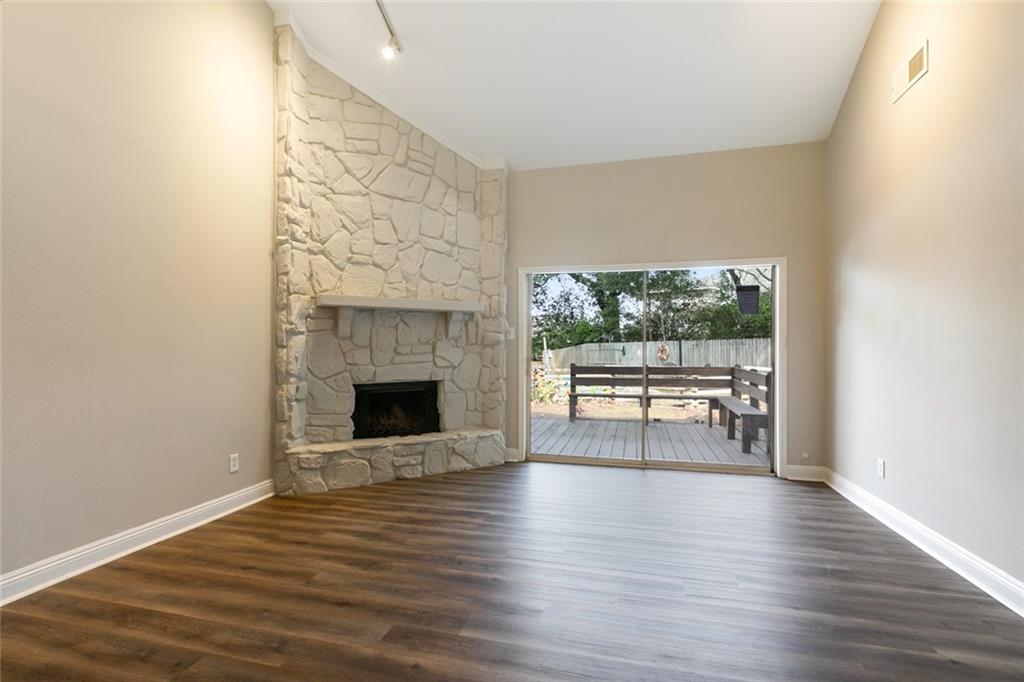 11 JACQUELINE Court 11
