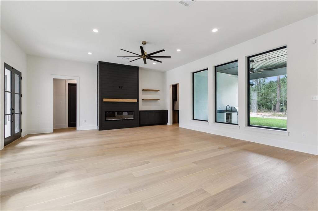 4273 CYPRESS POINT Drive