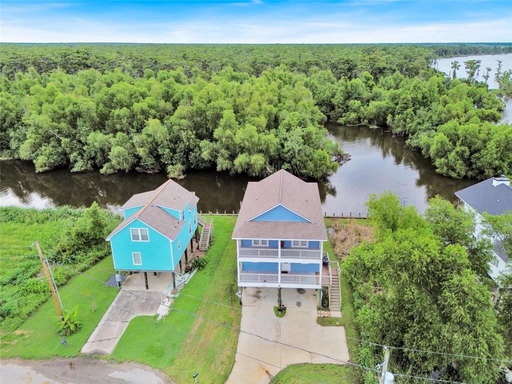 Vacherie, Louisiana 70090, United States, 3 Bedrooms Bedrooms, ,4 BathroomsBathrooms,Residential,Active,47555