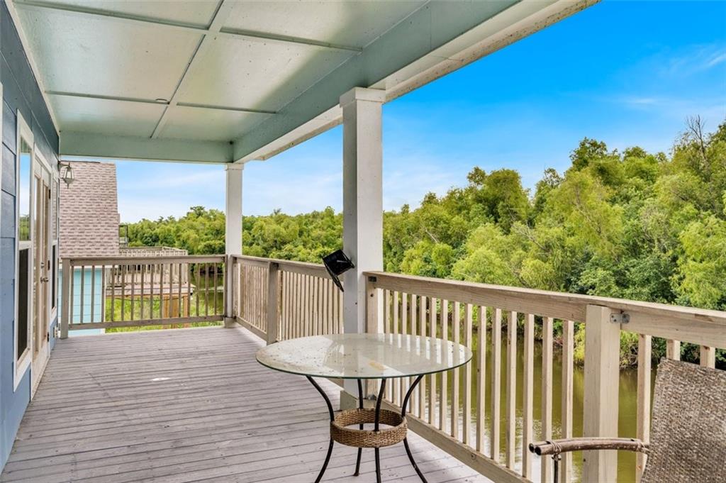 Vacherie, Louisiana 70090, United States, 3 Bedrooms Bedrooms, ,4 BathroomsBathrooms,Residential,Active,47555