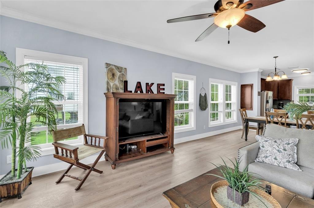 Vacherie, Louisiana 70090, United States, 3 Bedrooms Bedrooms, ,4 BathroomsBathrooms,Residential,Active,47555