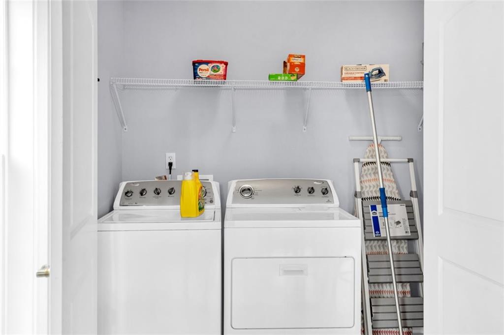 Vacherie, Louisiana 70090, United States, 3 Bedrooms Bedrooms, ,4 BathroomsBathrooms,Residential,Active,47555