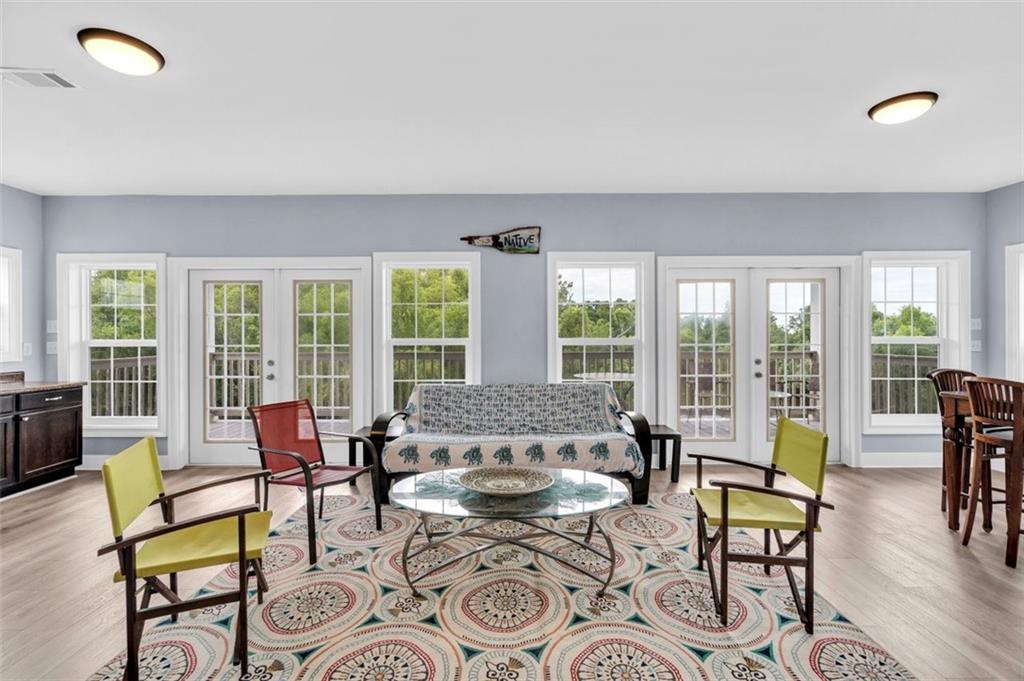 Vacherie, Louisiana 70090, United States, 3 Bedrooms Bedrooms, ,4 BathroomsBathrooms,Residential,Active,47555