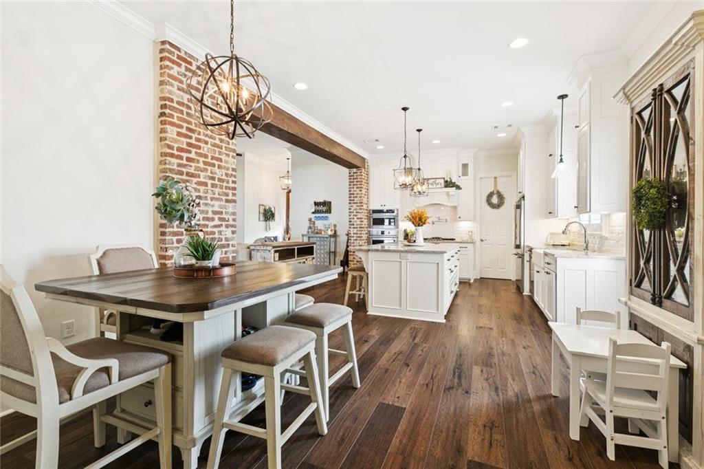 116 COVE POINTE Drive