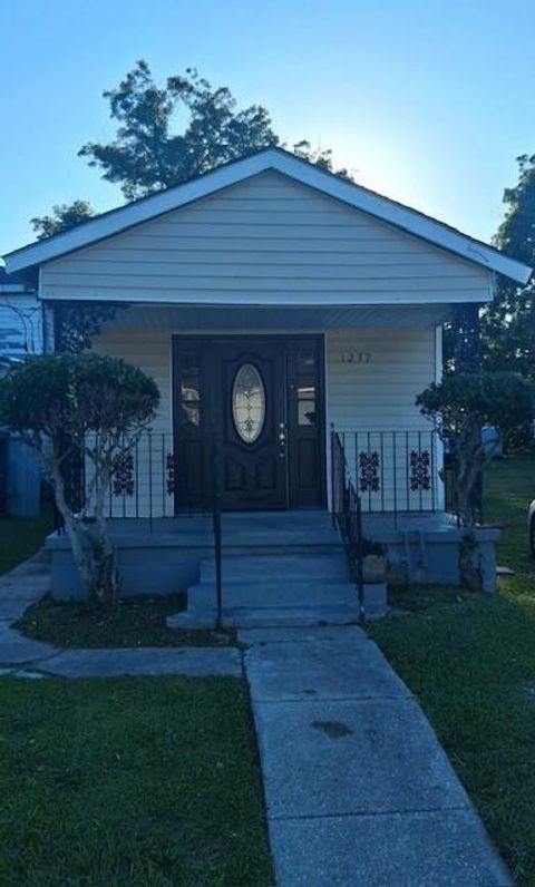 Photo of 1237 HORACE Street, New Orleans, LA 70114 (MLS # 2558431)