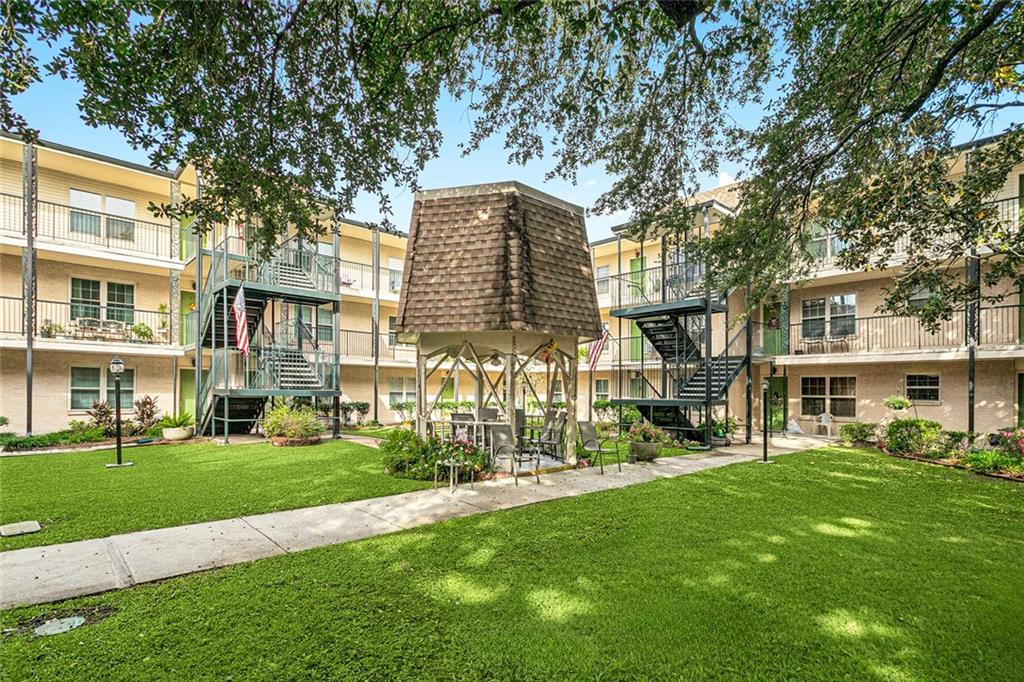 2728 WHITNEY Place 221